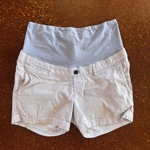 H&M Mama pregnancy summer shorts